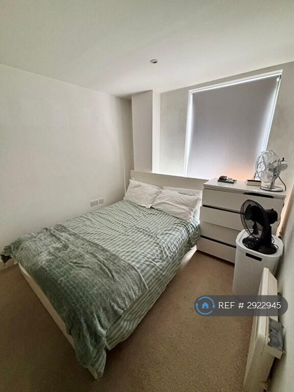 Main image of property: Winders Road, London, SW11
