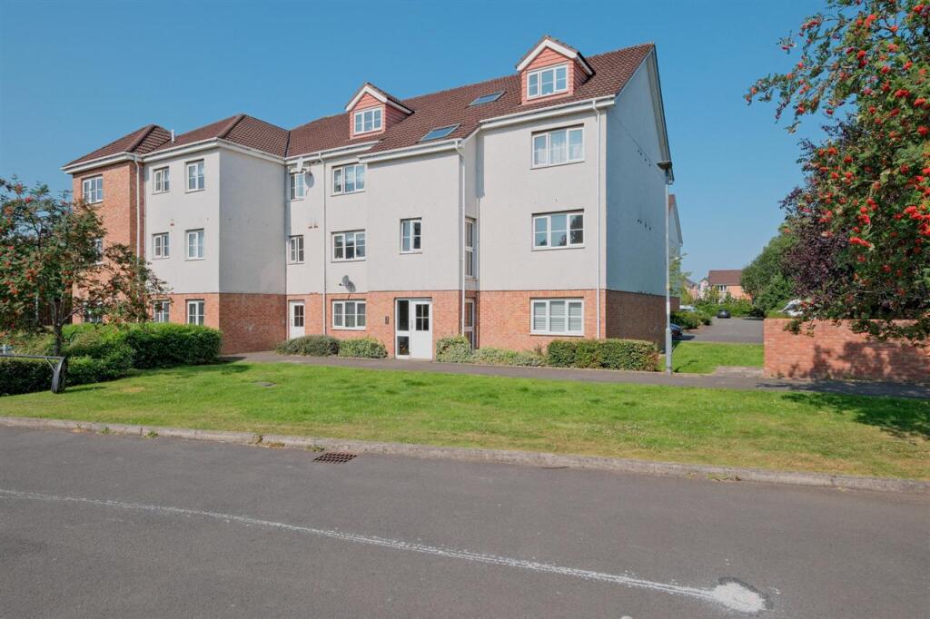 Main image of property: Copperwood Court, Hamilton