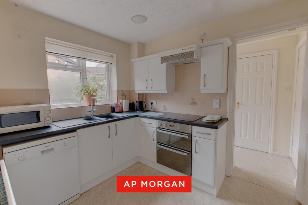 Additional image 5 of Yew Tree Drive, Bromsgrove, Worcestershire, B60