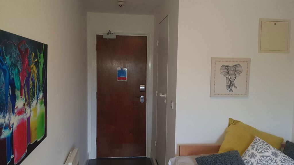 Additional image 3 of Longside Lane, Bradford, West Yorkshire, BD7 1SA