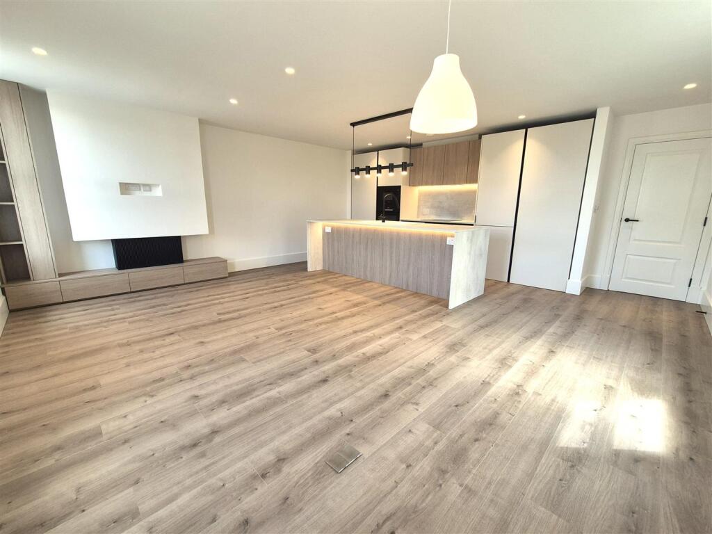 Main image of property: Kingsbridge Road, Lower Parkstone, Poole