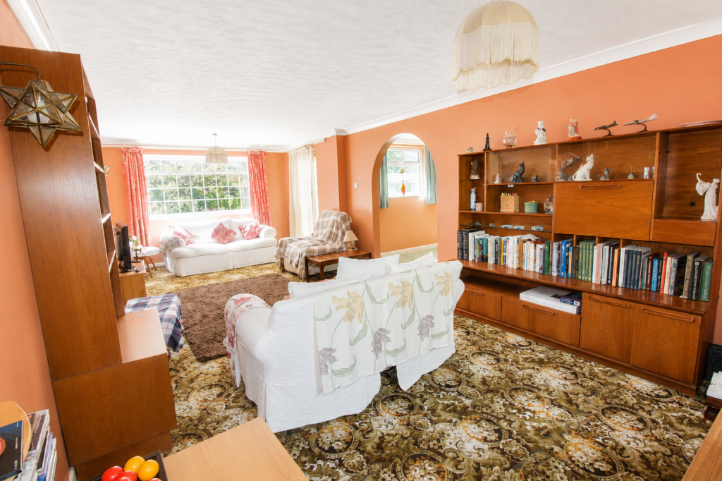 House in Southampton - More