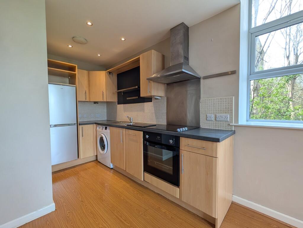Additional image 4 of Dockfield Terrace, Shipley, BD17