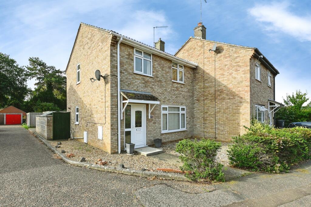 Main image of property: Long View Close, Snettisham, King's Lynn