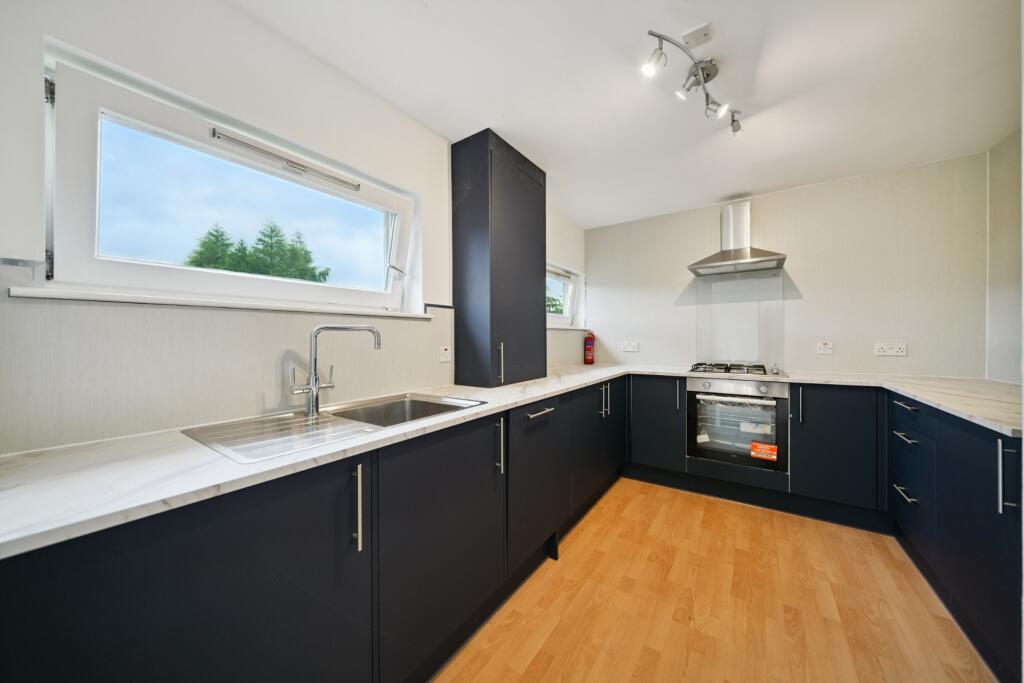 Apartment in Glasgow - View 5