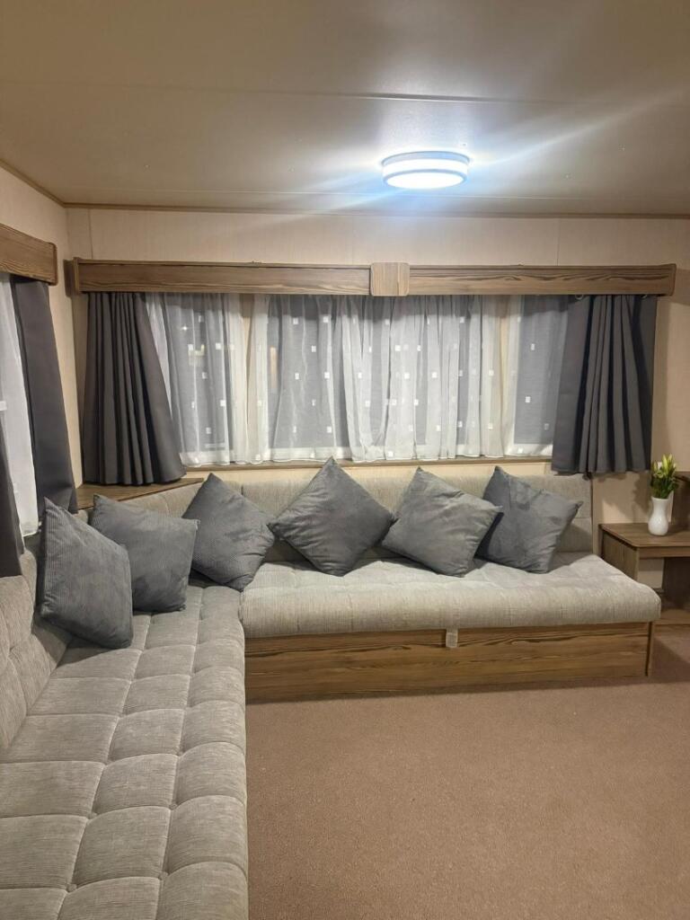 House in Blackpool, Little Marton - View 2