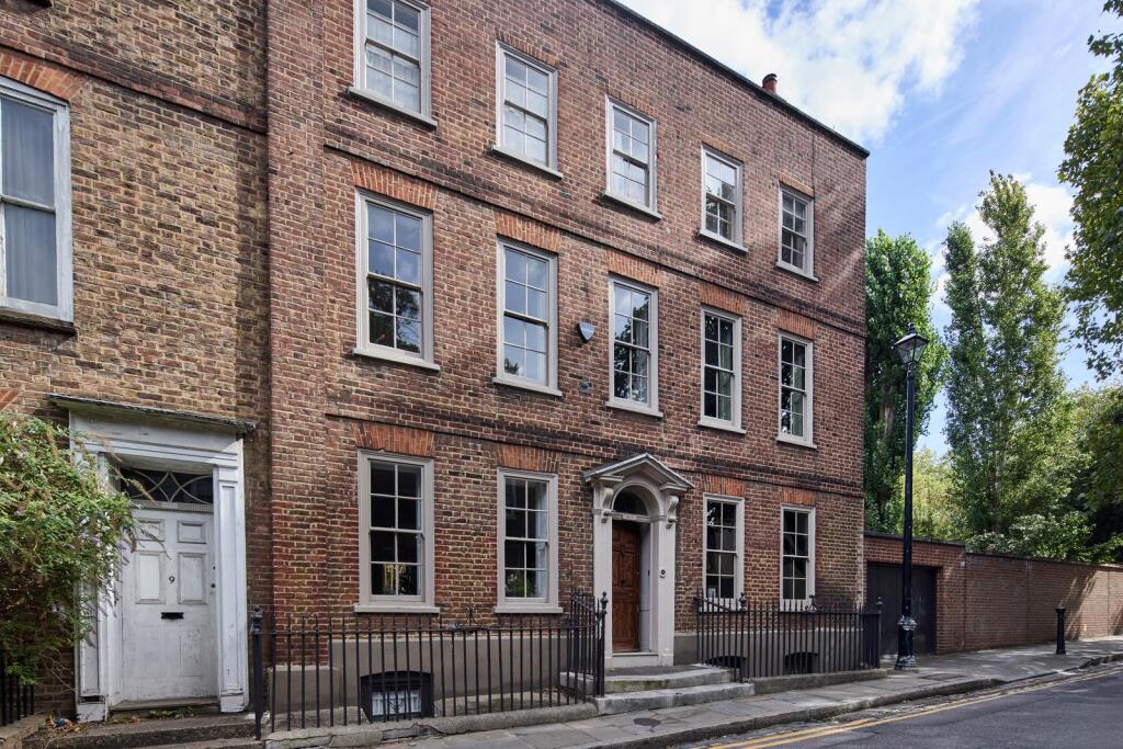 Main image of property: Crooms Hill, London, SE10