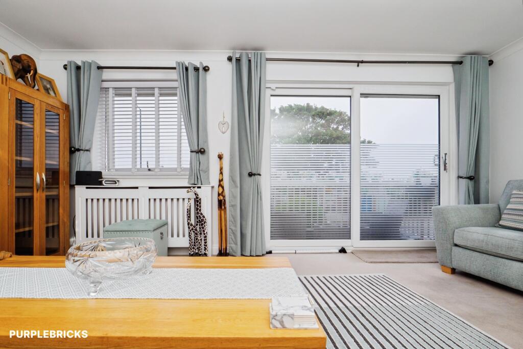Apartment in Canterbury - View 5