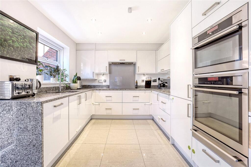 House in Brentwood, The Galleries, Great Warley - More