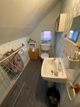 7 bedroom semi-detached house for rent