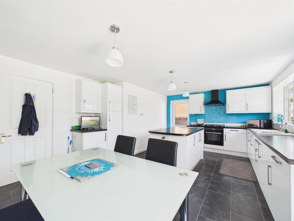 Lewis Avenue, Sutton-On-Sea photo 4
