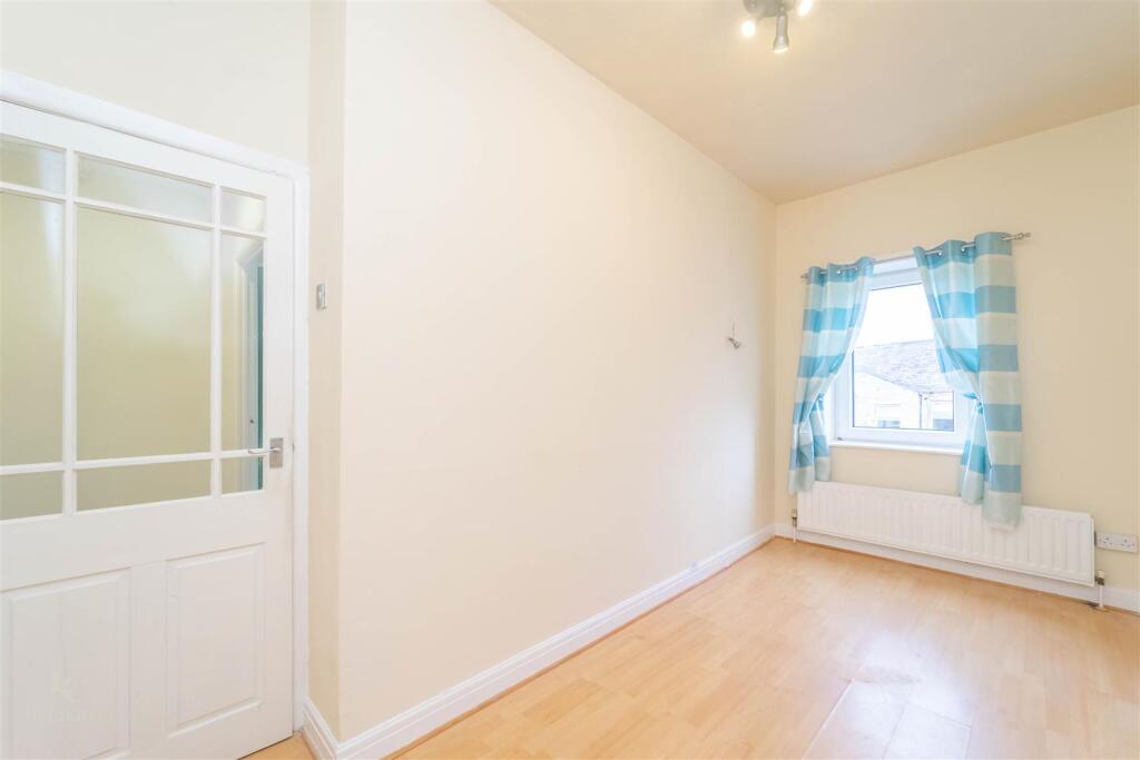 Additional image 7 of Avenue Parade, Accrington