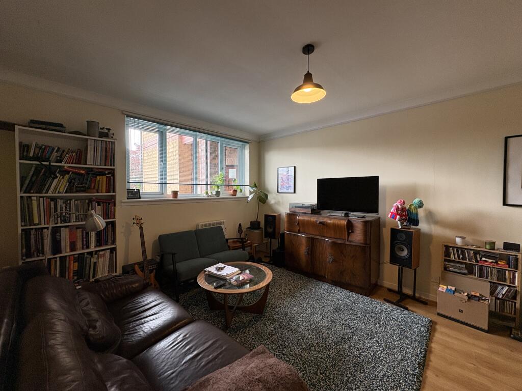Main image of property: Galliard Court, 48 Baronson Gardens, NN1 4NU