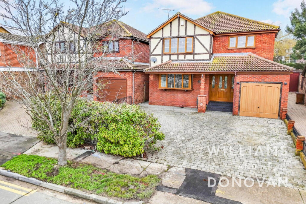 Main image of property: Cumberland Avenue, South Benfleet