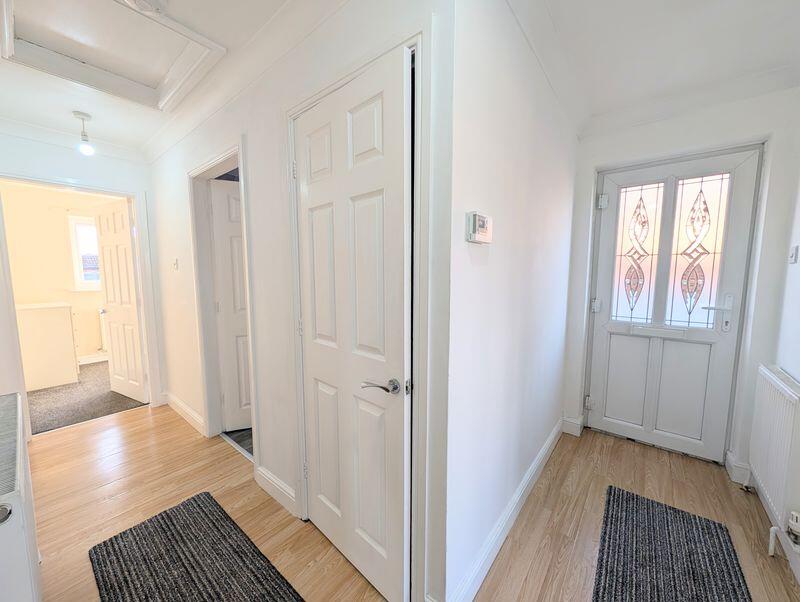 House in Doncaster - View 4