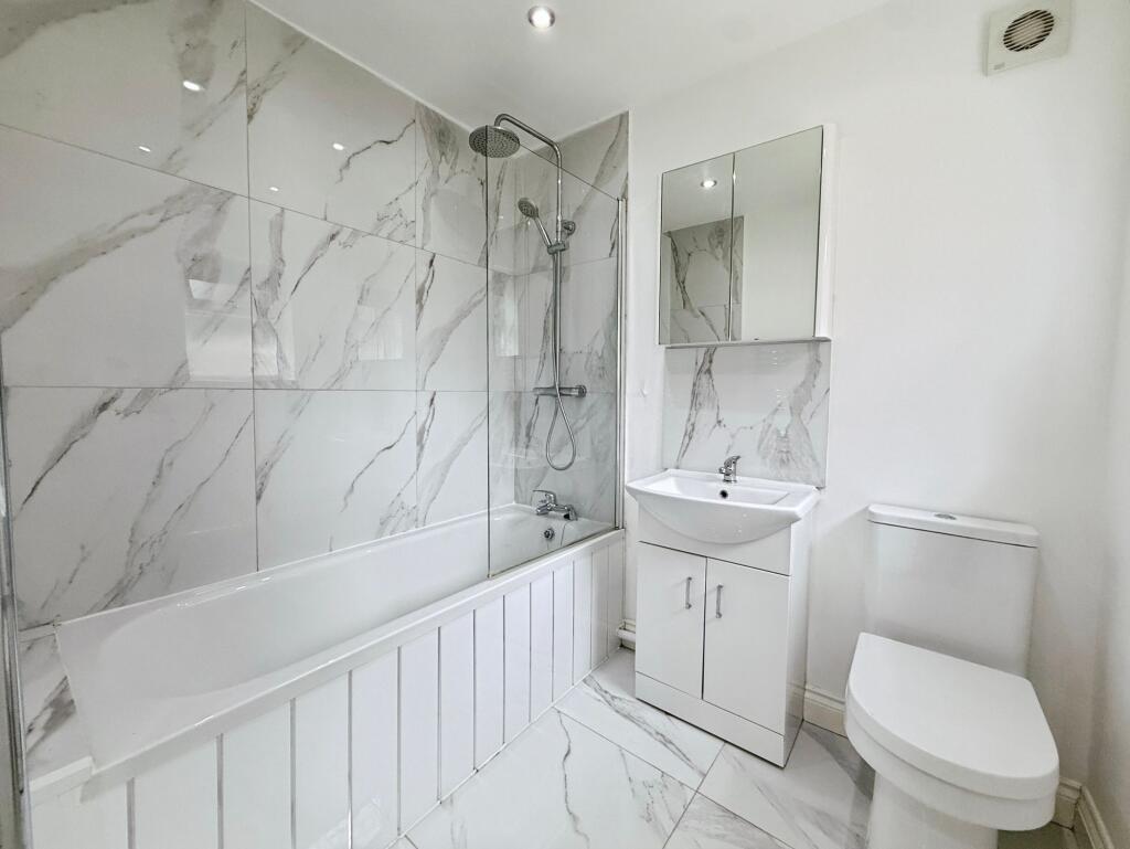 House in Leicester - View 4
