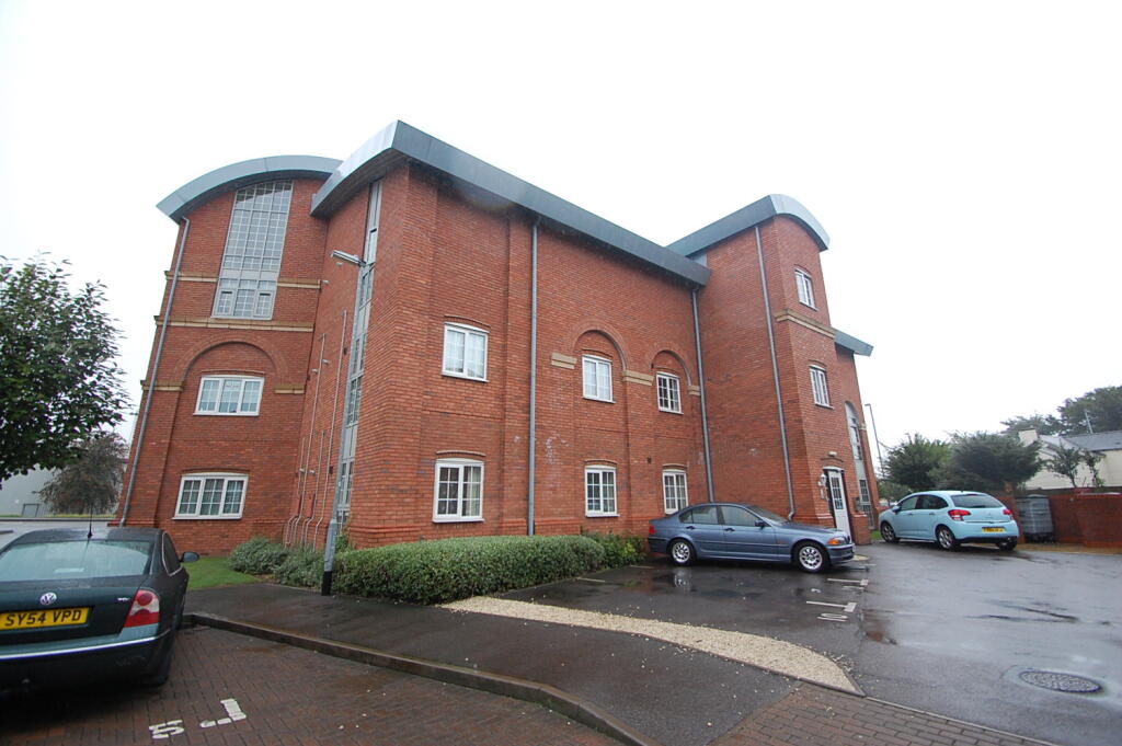 Main image of property: Caxton Court, Staffordshire, Burton upon Trent, DE14