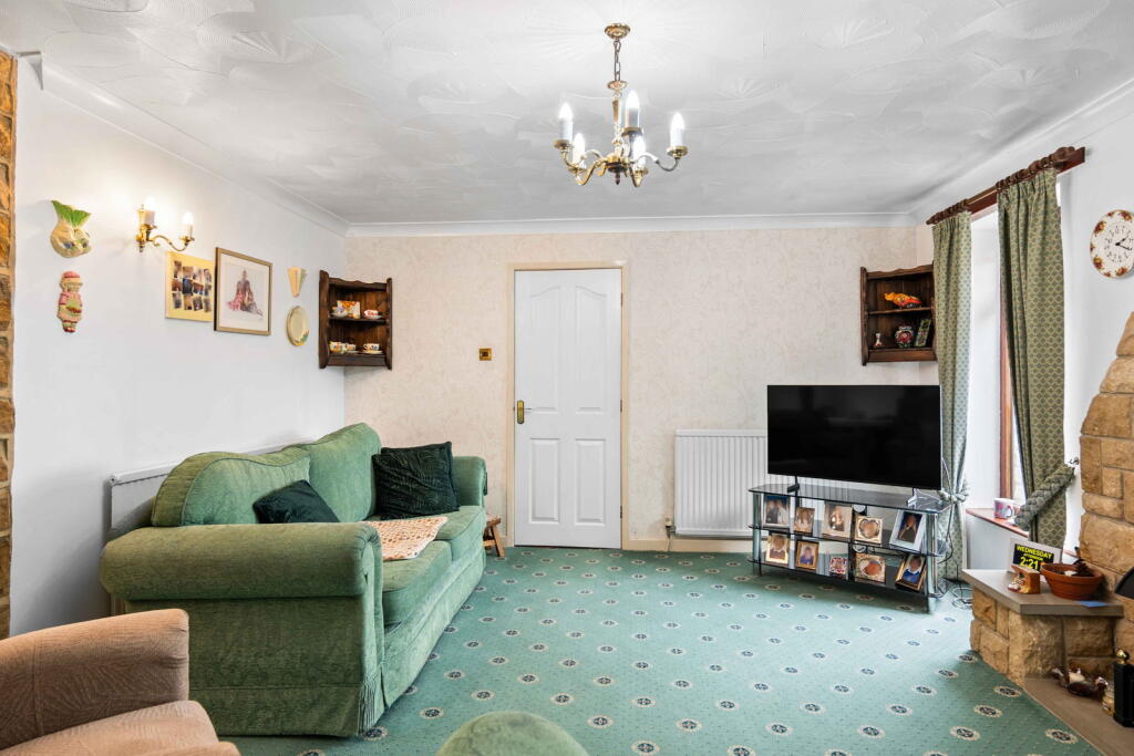 House in Sheffield - View 4