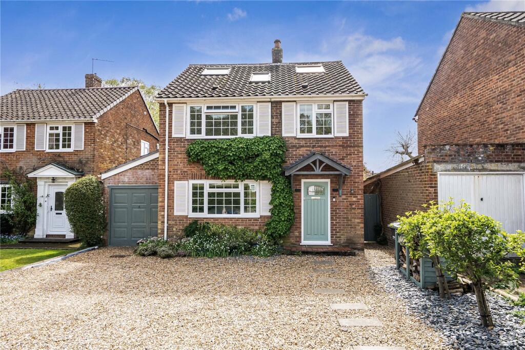Main image of property: Highfield Close, Waterlooville, Hampshire, PO7