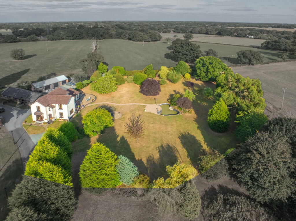 Main image of property: Alcester Road, Wythall, Birmingham, B47 6AP