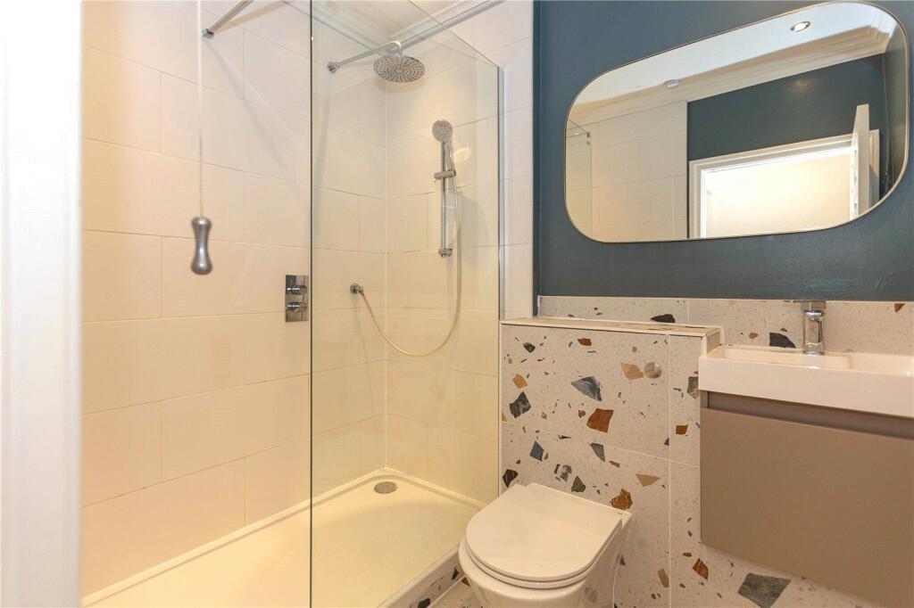 Apartment in Bristol, Clifton Village, Clifton - More