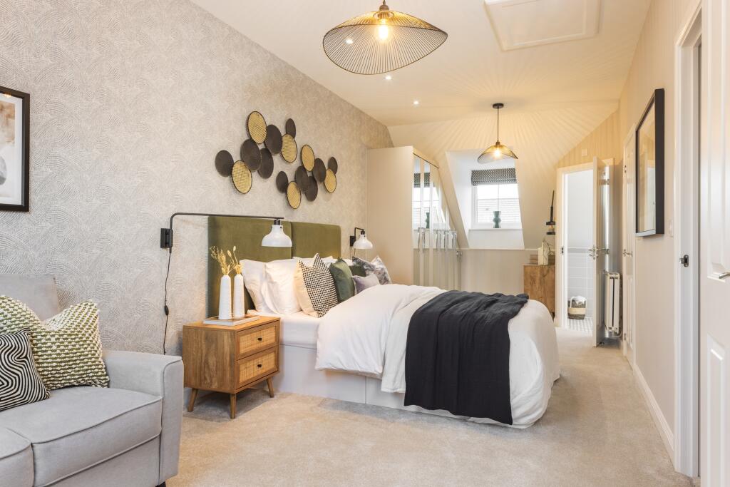 Main image of property: Off Shrivenham Road,
Highworth,
SN6 7BZ