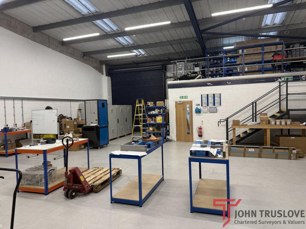 Additional image 6 of Unit 22 Hunt End Industrial Estate, Dunlop Road, Redditch, B97 5XP