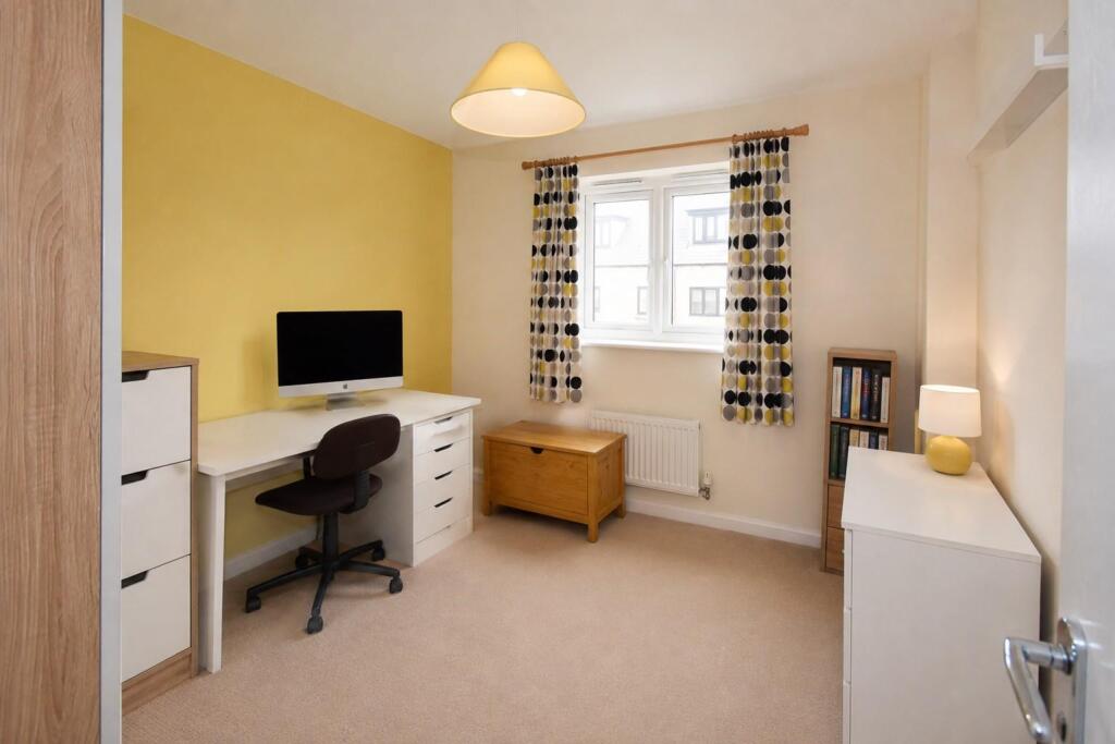 House in Northampton - More