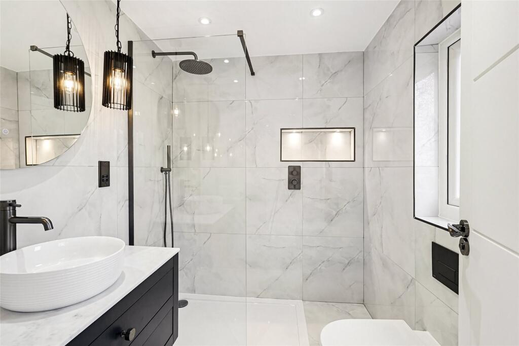 House in London - View 4