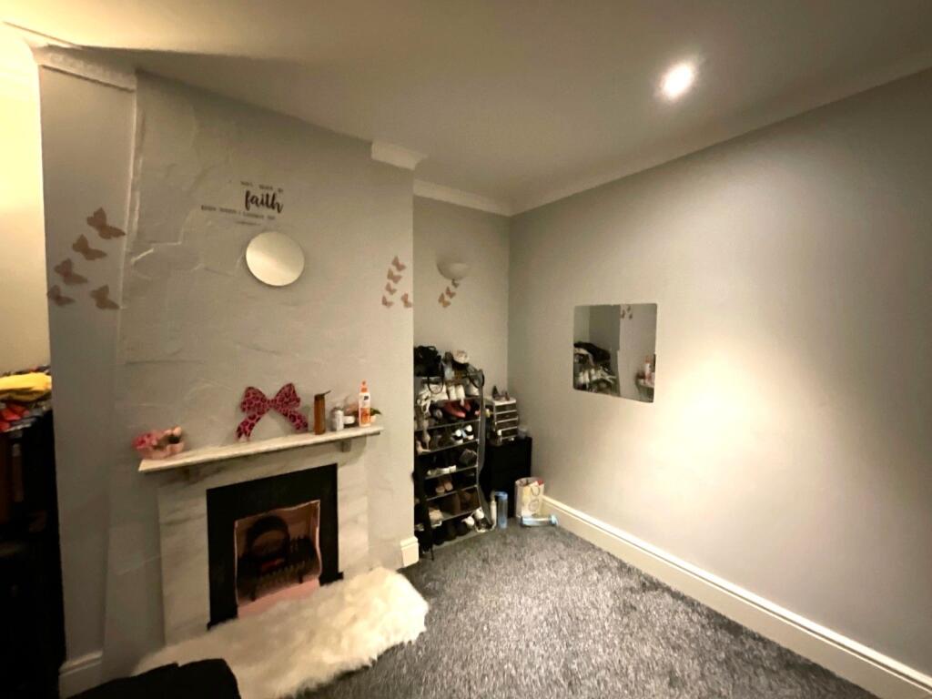 House in Doncaster, South Yorkshire - View 3