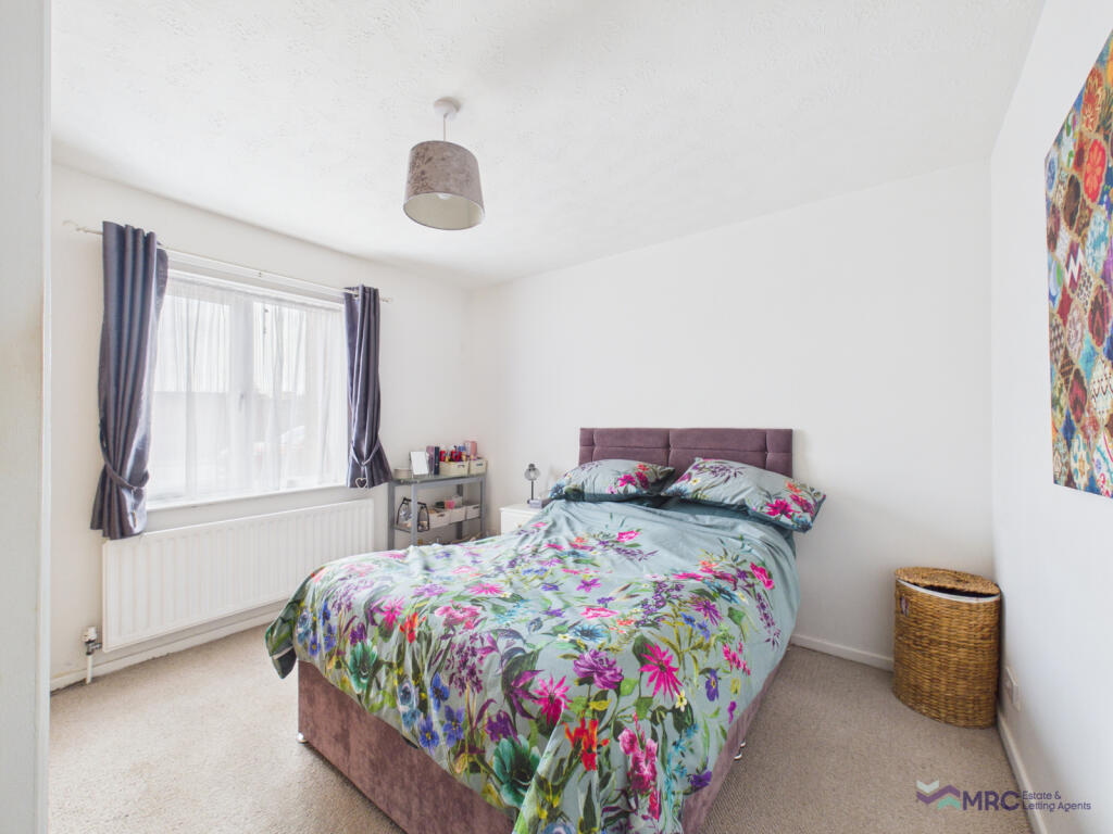 Apartment in Hull, South Cliffe - View 4
