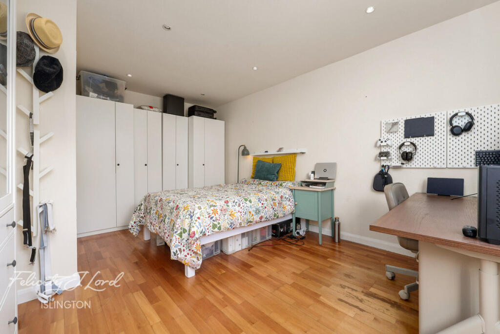 Main image of property: Culford Mews, London, N1