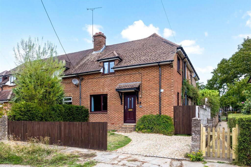 House in Redhill - View 2
