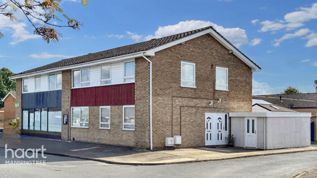 Main image of property: Broom Knoll, East End, East Bergholt, Colchester, Essex