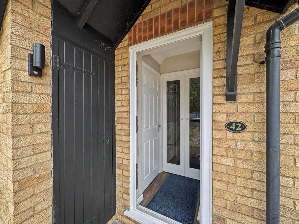 House in Mid Suffolk, Stowmarket - More