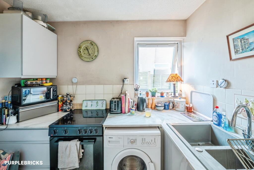 Lethbridge Road, Wells, BA5 photo 5