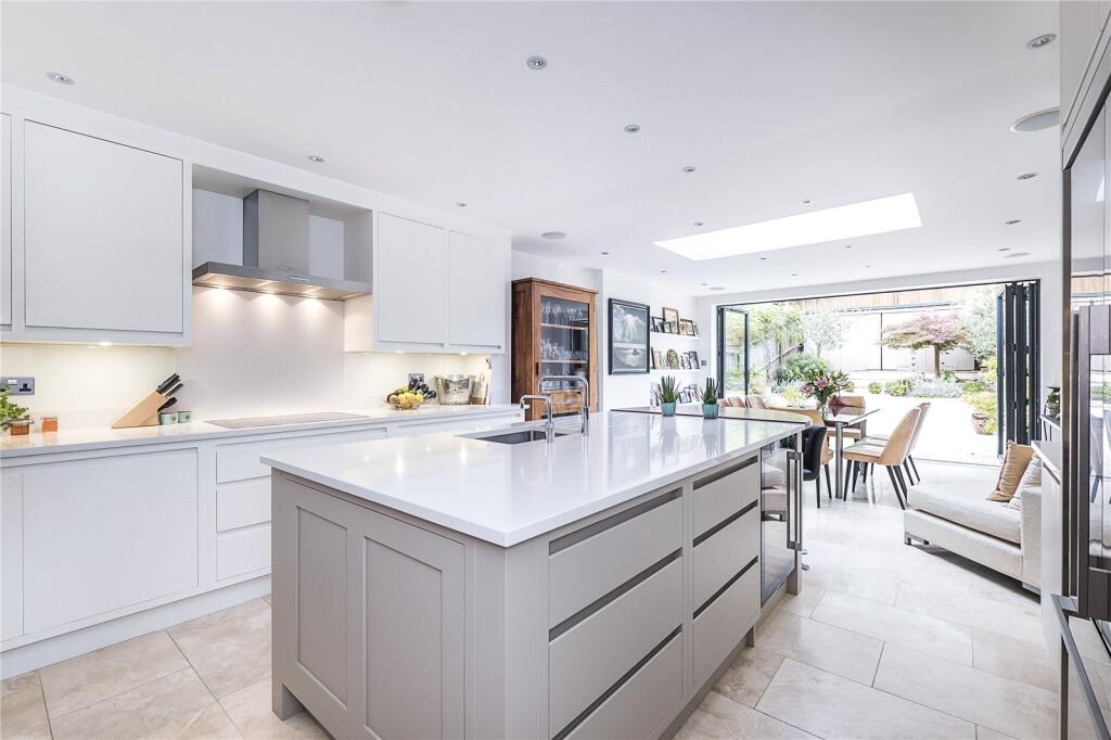 House in London - View 4
