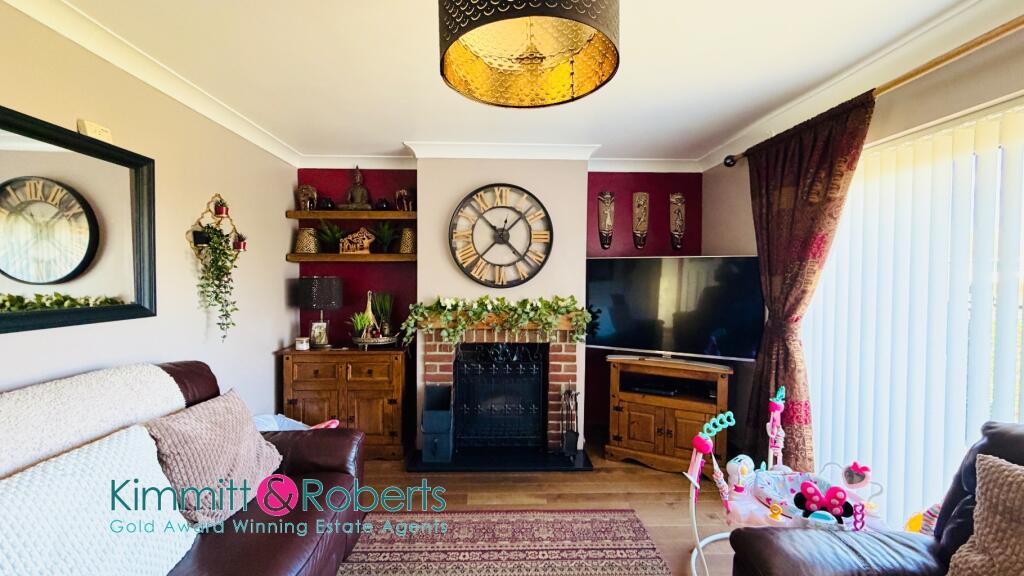 Normanby Close, County Durham, SR7 0EE photo 3