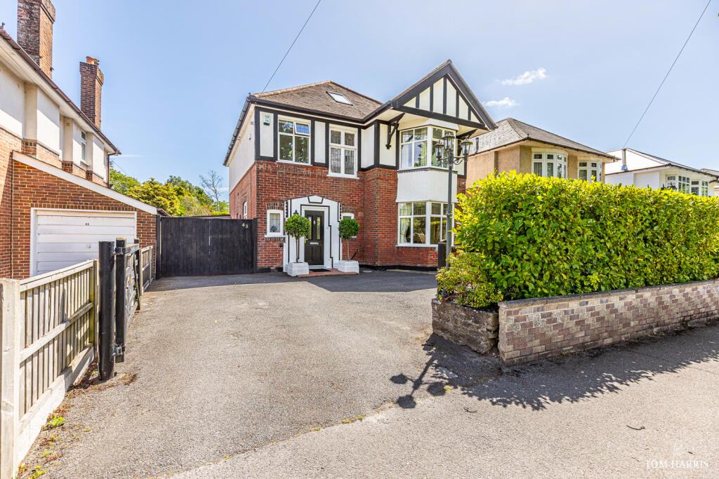 Main image of property: Holdenhurst Avenue, Bournemouth, Bournemouth Christchurch Poole