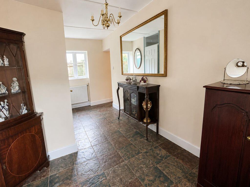 House in Salisbury - View 4