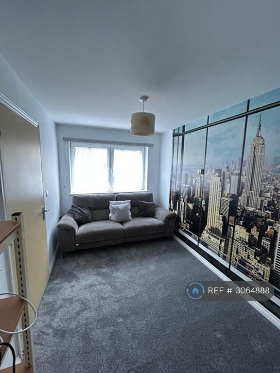 House in Exeter - View 3