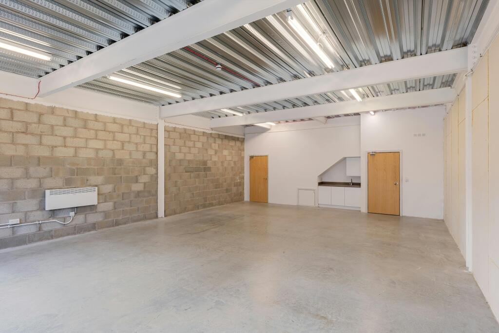 BroughtonInternal5.jpg
