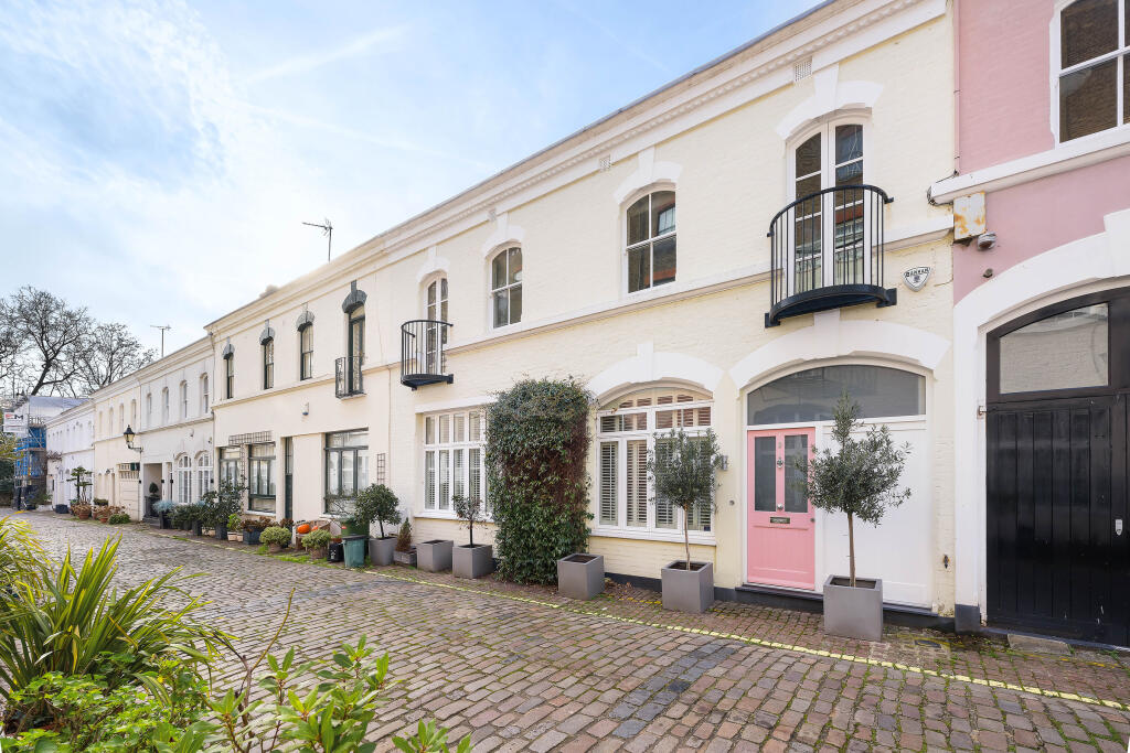 Main image of property: Ennismore Gardens Mews, Knightsbridge, London, SW7