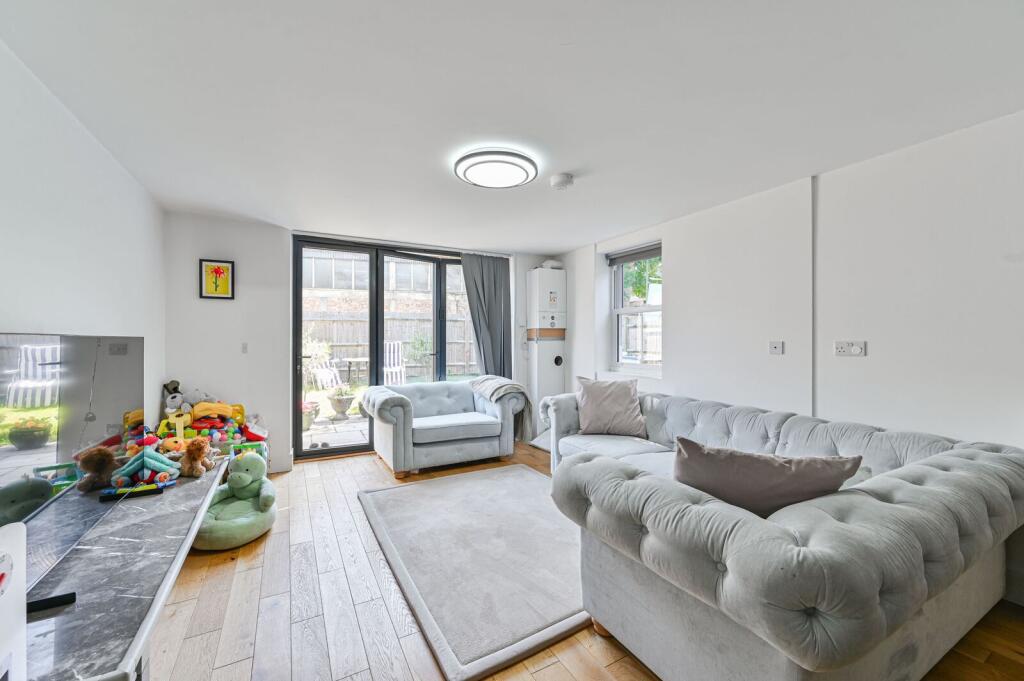 Main image of property: Station Road, Sidcup, DA15