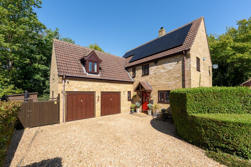 Main image of property: High Street, Spaldwick, Huntingdon, Cambridgeshire, PE28 0TD