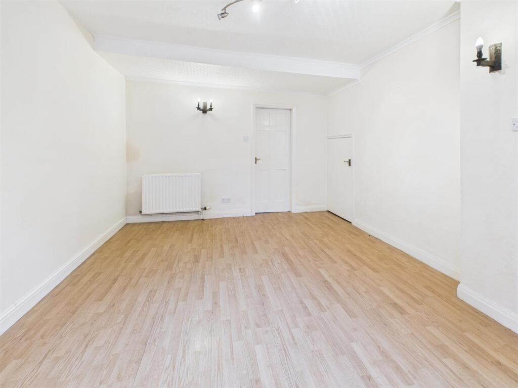 10 Banks Street, Horncastle photo 4