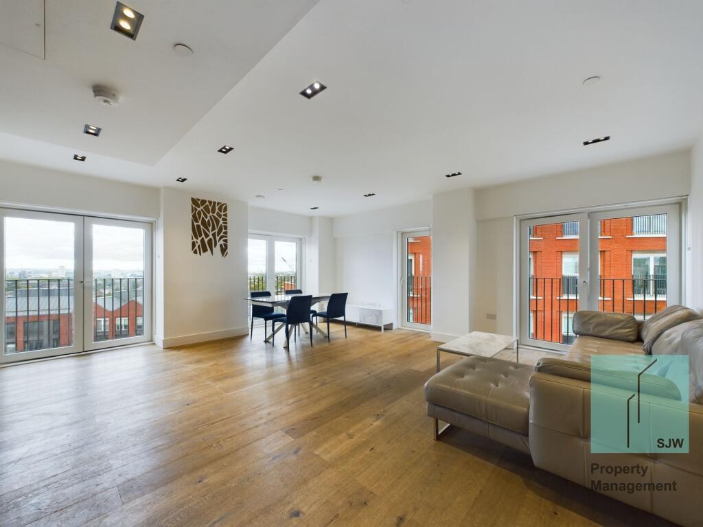 Main image of property: Exchange Gardens, Keybridge Tower, SW8