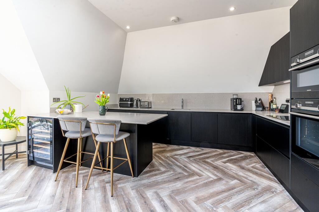 Apartment in London - More