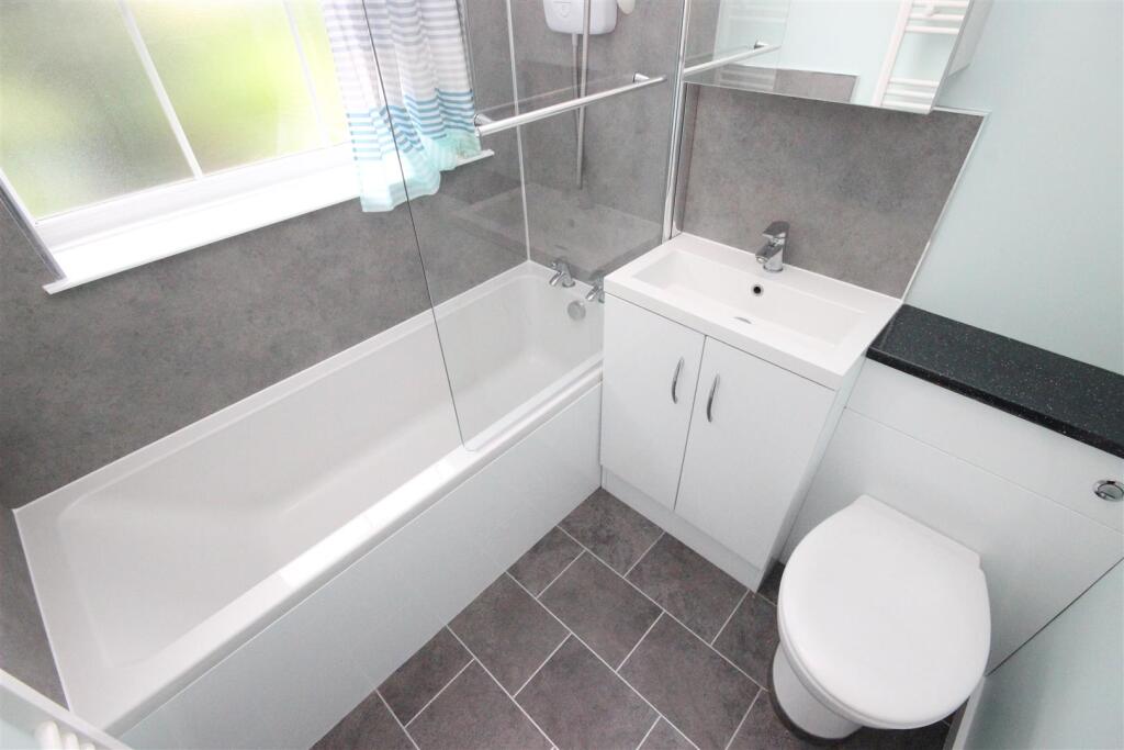 Additional image 7 of Wicklow Close, Halesowen