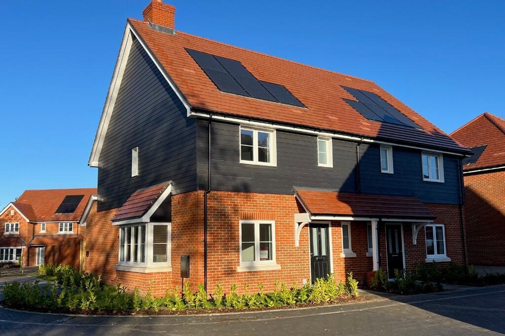 Main image of property: Guildford Road, Loxwood Green, Loxwood, 
RH140EQ
